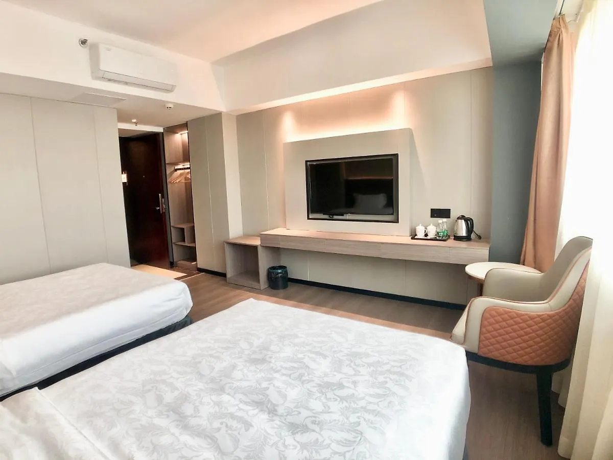 Zhuhai Jinguan Holiday Hotel