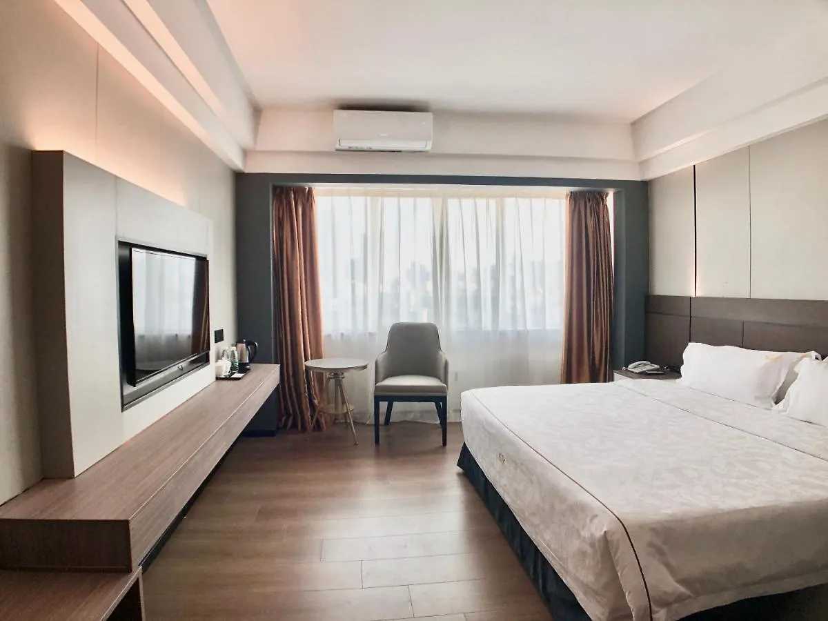 Zhuhai Jinguan Holiday Hotel